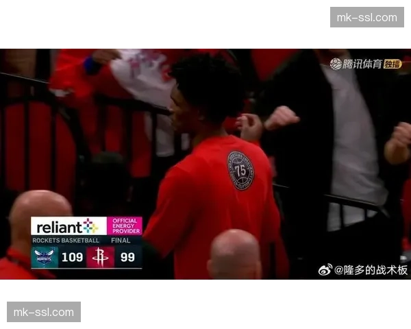 黄蜂126-119战胜老鹰豪取9连胜，克努佩尔创新秀历史纪录